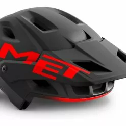 Casco Met Parachute MCR Mips Con Barboquejo Extraíble Negro Brillante Mate Rojo 2021 -Cascos barato 18294365f968a117e63f7.49339353